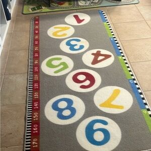Kids hopscotch rug